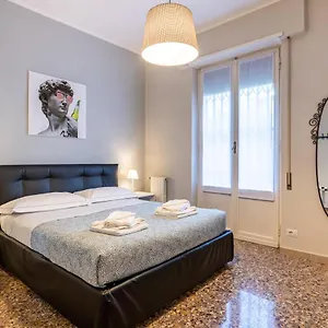 https://tozzetti-rooms.it-tuscanyhotel.com